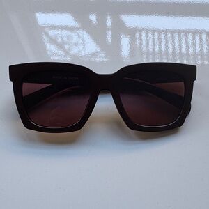 OAK + FORT Chic Maroon Square Sunglasses